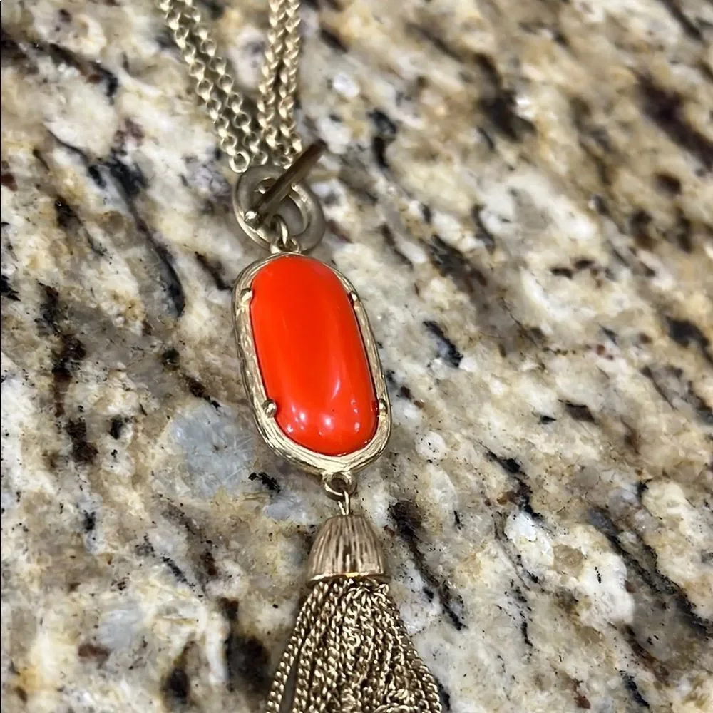 Elegant Gold and Red Pendant Necklace